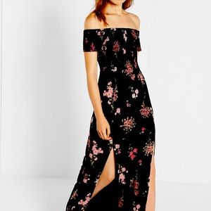 Off the shoulder maxi